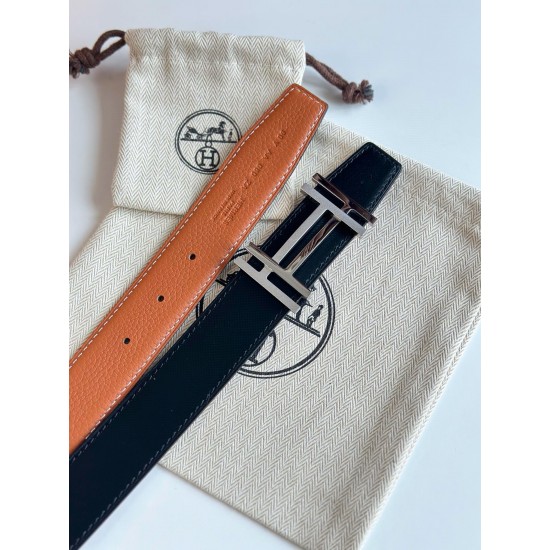 HERMES 宽度:3.2cm,两面用腰带BOUCLE DE CEINTURE H AU CARRÉ & CUIR DE CEINTURE RÉVERSIBLE 精致五金搭配Togo皮带身棕色 m12 HERMES 宽度:3.2cm,两面用腰带BOUCLE DE CEINTURE H AU CARRÉ & CUIR DE CEINTURE RÉVERSIBLE 精致五金搭配Togo皮带身棕色 m12