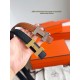 Mini Constance 精品五金 搭配进口togo皮 宽度24MM Hermes女款腰带以其精湛工艺高品质材料和经典设计备受推崇 是女士腰带顶级选择 简约大气 产品手感细腻 不仅是实用配饰 更能 Mini Constance 精品五金 搭配进口togo皮 宽度24MM Hermes女款腰带以其精湛工艺高品质材料和经典设计备受推崇 是女士腰带顶级选择 简约大气 产品手感细腻 不仅是实用配饰 更能