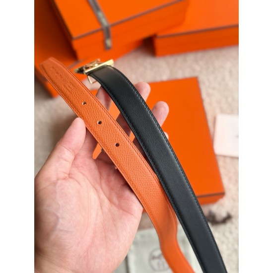 MY H 精品五金 搭配进口epsom皮 宽度24MM Hermes女款腰带以其精湛工艺高品质材料和经典设计备受推崇 是女士腰带顶级选择 简约大气 产品手感细腻 不仅是实用配饰 更能为整体造型增添亮点 MY H 精品五金 搭配进口epsom皮 宽度24MM Hermes女款腰带以其精湛工艺高品质材料和经典设计备受推崇 是女士腰带顶级选择 简约大气 产品手感细腻 不仅是实用配饰 更能为整体造型增添亮点
