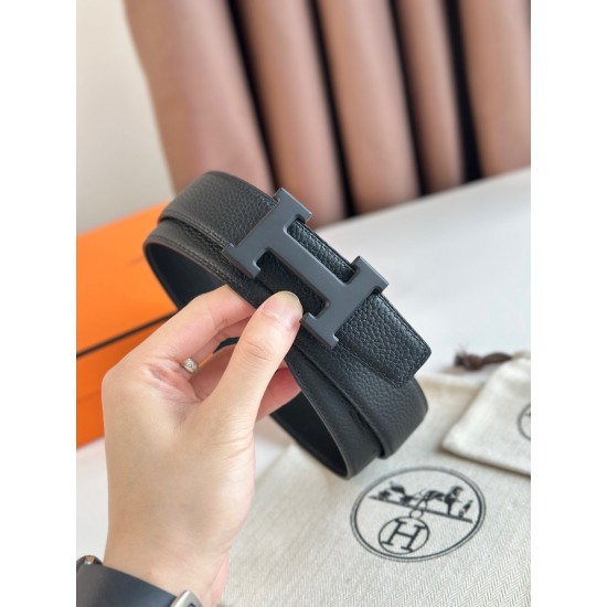 m22600 5382 鍍鈀五金搭配Togo皮带身 32mm 黑巧克力 m22600 5382 鍍鈀五金搭配Togo皮带身 32mm 黑巧克力