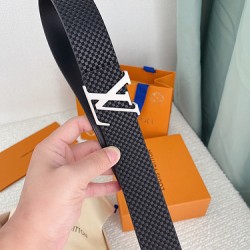 z12480  专柜同款小米格牛皮面料