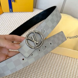 a12480  原廠小牛皮壓刻有品牌圖案