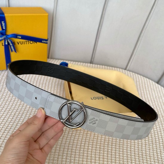 a12480 原廠小牛皮壓刻有品牌圖案 a12480 原廠小牛皮壓刻有品牌圖案