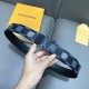 a12480 原廠小牛皮面壓刻有小格子圖案