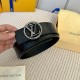 a12480 原廠小牛皮壓刻有品牌圖案