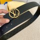 a12480  原廠小牛皮壓刻有品牌圖案