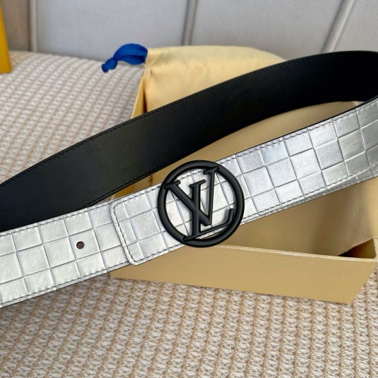 a12480 原廠小牛皮壓刻有品牌圖案 a12480 原廠小牛皮壓刻有品牌圖案