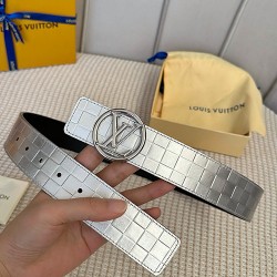 a12480 原廠小牛皮壓刻有品牌圖案