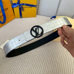 a12480 原廠小牛皮壓刻有品牌圖案