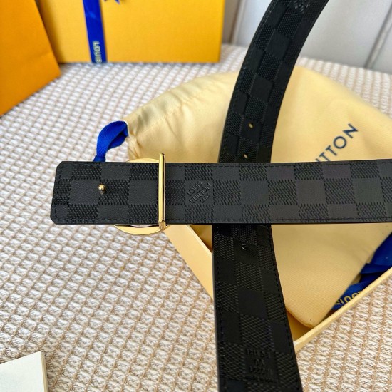 a12480 原廠小牛皮壓刻有品牌圖案 a12480 原廠小牛皮壓刻有品牌圖案