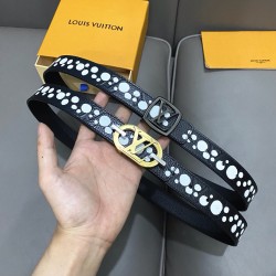 L0UIS VUITT0N 今季新品 驢家女士原單腰帶 寬度30毫米 定制經典帆布面料搭配小荔枝紋小牛皮底 全新開模新款五金 可雙面佩戴 多色可選。百搭款 a12470