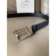 j22620 专柜同款 男士休闲双面用腰带 宽3.4cm 采用Saffiano头层小牛皮底部光滑牛皮 哑黑钢质带扣采用简约外形设计,其上以徽标装饰,勾勒精致细节 j22620 专柜同款 男士休闲双面用腰带 宽3.4cm 采用Saffiano头层小牛皮底部光滑牛皮 哑黑钢质带扣采用简约外形设计,其上以徽标装饰,勾勒精致细节