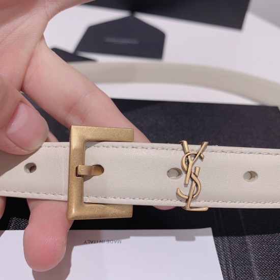 c12480 Saint Laurent c12480 Saint Laurent