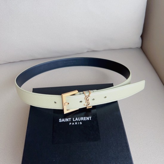 s12490 SalnT.LAuRENT.PARIS.框架扣腰带. 镌刻圣罗兰 PARIS标志。 复古铜金色金属配件 可调节搭扣开合设计,简单百搭!3.0mm精品。 s12490 SalnT.LAuRENT.PARIS.框架扣腰带. 镌刻圣罗兰 PARIS标志。 复古铜金色金属配件 可调节搭扣开合设计,简单百搭!3.0mm精品。
