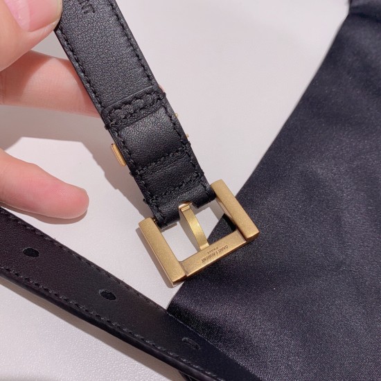 c12480 Saint Laurent c12480 Saint Laurent