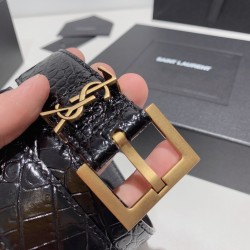 c12480 Saint Laurent 