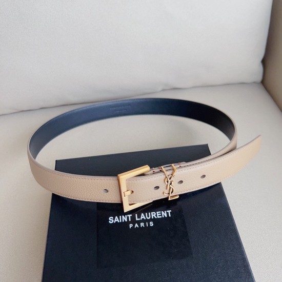 s12490 SalnT.LAuRENT.PARIS.框架扣腰带. 镌刻圣罗兰 PARIS标志。 复古铜金色金属配件 可调节搭扣开合设计,简单百搭!3.0mm精品。 s12490 SalnT.LAuRENT.PARIS.框架扣腰带. 镌刻圣罗兰 PARIS标志。 复古铜金色金属配件 可调节搭扣开合设计,简单百搭!3.0mm精品。