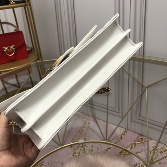 Pinko Bags Top Quality
27*17*8cm Pinko Bags Top Quality
27*17*8cm