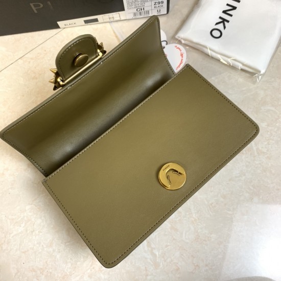 Pinko Bags Top Quality
21x13x6 Pinko Bags Top Quality
21x13x6