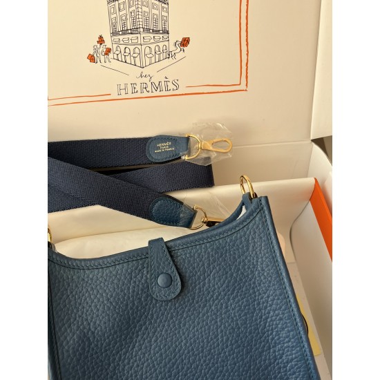 Hermes Bags Top Quality Evelyne 17cm
Hermes Bags Top Quality Evelyne 17cm
