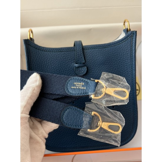 Hermes Bags Top Quality Evelyne 17cm
Hermes Bags Top Quality Evelyne 17cm