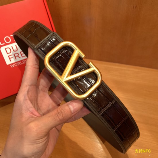 Valentino Belts
Top Quality Valentino Belts
Top Quality