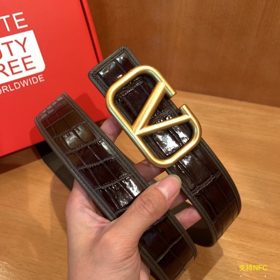 Valentino Belts
Top Quality Valentino Belts
Top Quality