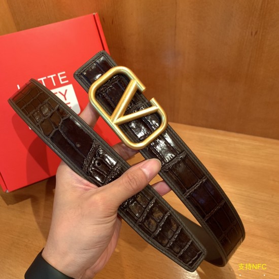 Valentino Belts
Top Quality Valentino Belts
Top Quality