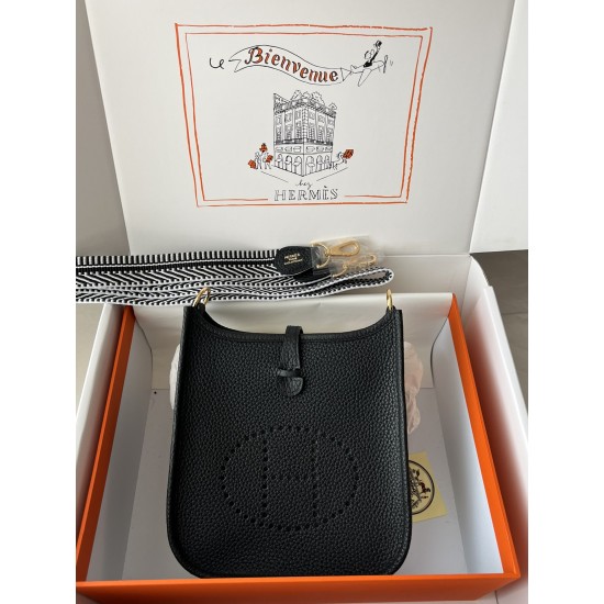 Hermes Bags Top Quality Evelyne 17cm
Hermes Bags Top Quality Evelyne 17cm