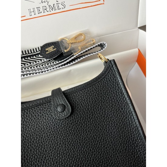 Hermes Bags Top Quality Evelyne 17cm
Hermes Bags Top Quality Evelyne 17cm
