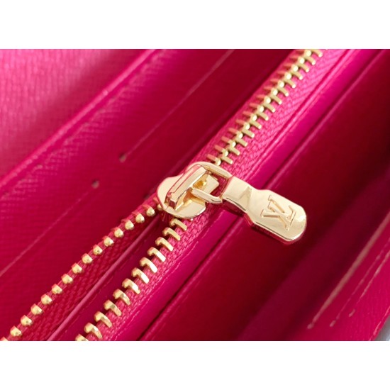 LV Bags High Quality Flip Wallet
LV Bags High Quality Flip Wallet