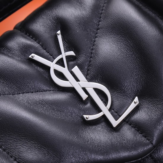 YSL Bags Top Quality Loulou Puffer
29x17x11cm YSL Bags Top Quality Loulou Puffer
29x17x11cm