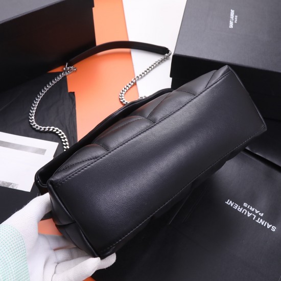YSL Bags Top Quality Loulou Puffer
29x17x11cm YSL Bags Top Quality Loulou Puffer
29x17x11cm