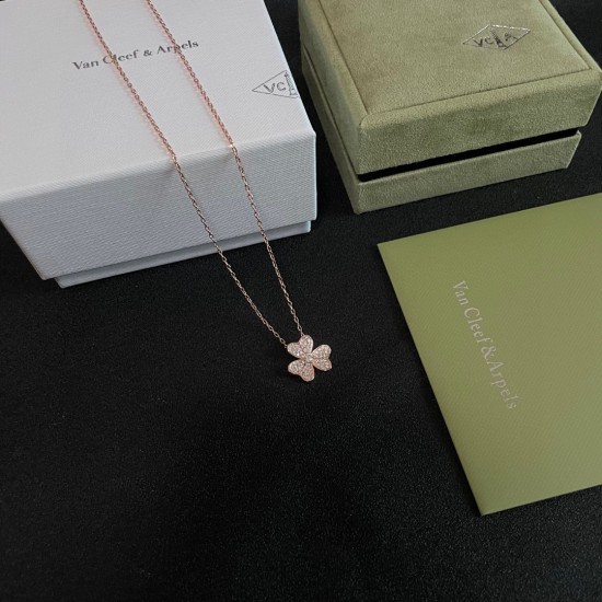 Van Cleef Jewelry Necklace Van Cleef Jewelry Necklace