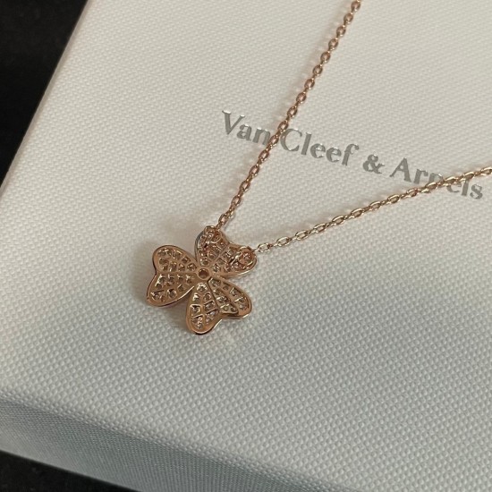 Van Cleef Jewelry Necklace Van Cleef Jewelry Necklace