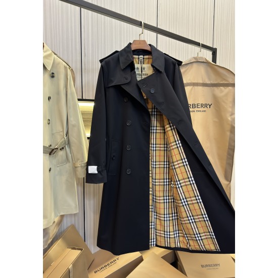 Burberry coat
uk4,6,8,10,12 Burberry coat
uk4,6,8,10,12