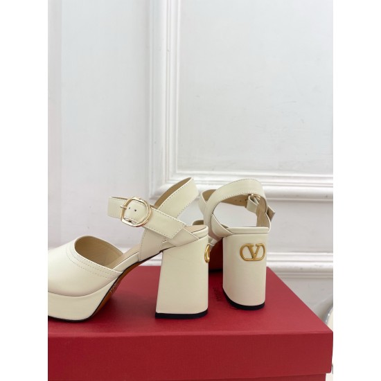 Valentino Shoes Top Quality Valentino Shoes Top Quality