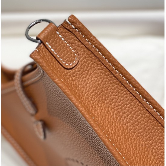 Hermes Bags Top Quality Evelyne 17cm
Hermes Bags Top Quality Evelyne 17cm