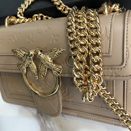 Pinko Bags Top Quality
21x13x6 Pinko Bags Top Quality
21x13x6