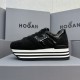 Hogan Shoes Top Quality
35-45 men and women same Hogan Shoes Top Quality
35-45 men and women same