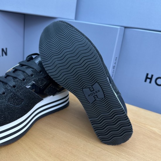 Hogan Shoes Top Quality
35-45 men and women same Hogan Shoes Top Quality
35-45 men and women same
