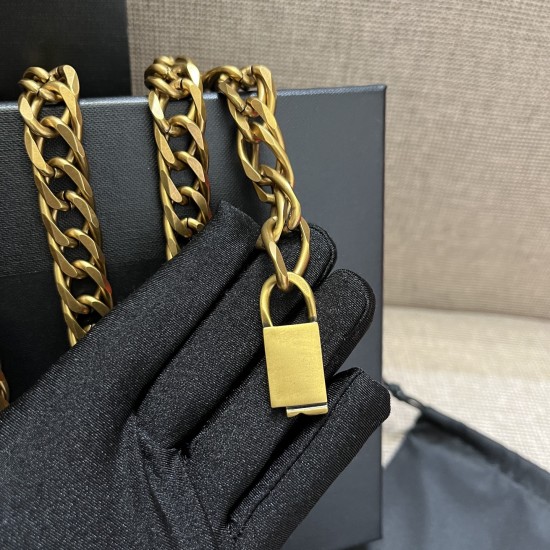 YSL Belts
Top Quality YSL Belts
Top Quality