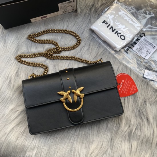 Pinko Bags Top Quality
27*17*8cm Pinko Bags Top Quality
27*17*8cm