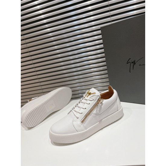 CL Shoes Casual shoes
Top Quality CL Shoes Casual shoes
Top Quality