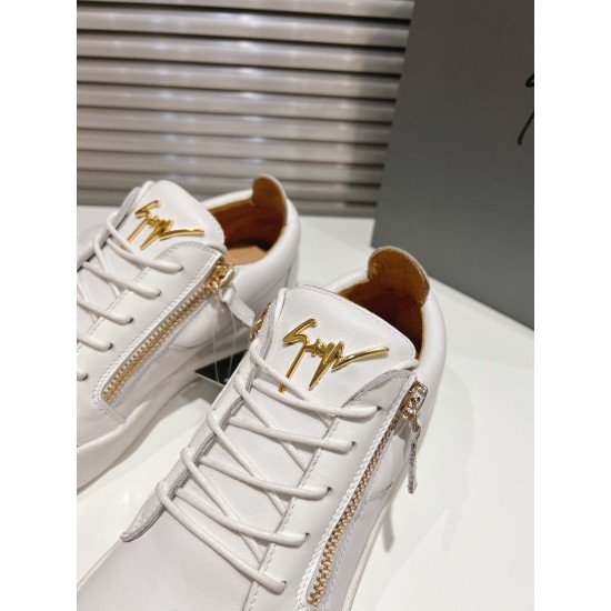 CL Shoes Casual shoes
Top Quality CL Shoes Casual shoes
Top Quality