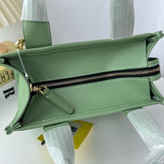 MJ Tote Full leather size: 41 * 34 * 15cm $140 Full leather medium size: 33 * 28 * 13cm $120 Full leather small size: 26 × 20 × 13cm $100 Fabric Large Size: 41 * 34 * 15cm $100 Medium size of fabric: 33 * 28 * 13cm $90 Fabric small size: 26 × 20 × 13cm $8 MJ Tote Full leather size: 41 * 34 * 15cm $140 Full leather medium size: 33 * 28 * 13cm $120 Full leather small size: 26 × 20 × 13cm $100 Fabric Large Size: 41 * 34 * 15cm $100 Medium size of fabric: 33 * 28 * 13cm $90 Fabric small size: 26 × 20 × 13cm $8