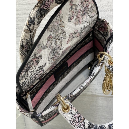 Dior Bags Top Quality
Five Grid Dior Bags Top Quality
Five Grid