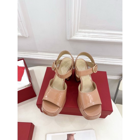 Valentino Shoes Top Quality Valentino Shoes Top Quality