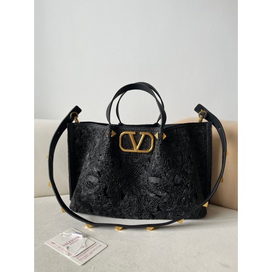 Valentino Bags Top Quality
35/25/17cm Valentino Bags Top Quality
35/25/17cm