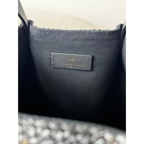 Valentino Bags Top Quality
35/25/17cm Valentino Bags Top Quality
35/25/17cm